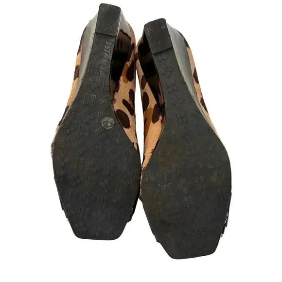 NWOT BCBG Wedge Pony Hair Leopard Shoes - Picture 9 of 9